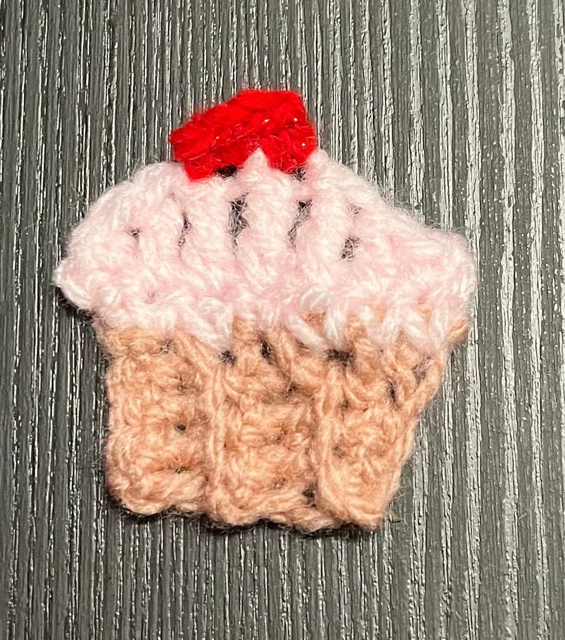 Crochet Cupcake Applique