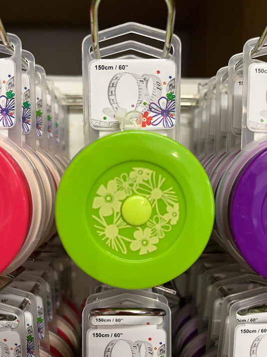 Metro - Spring and summer measuring tape