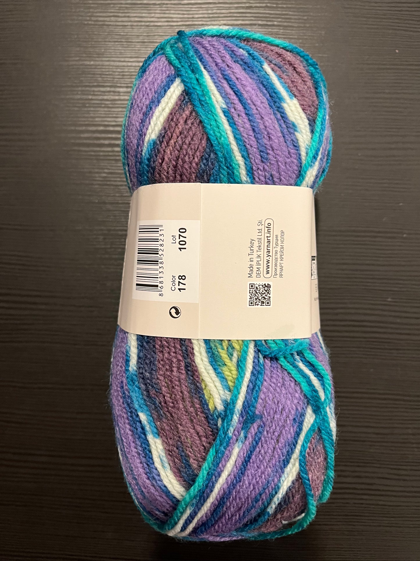 Yarnart Crazy Colour yarn