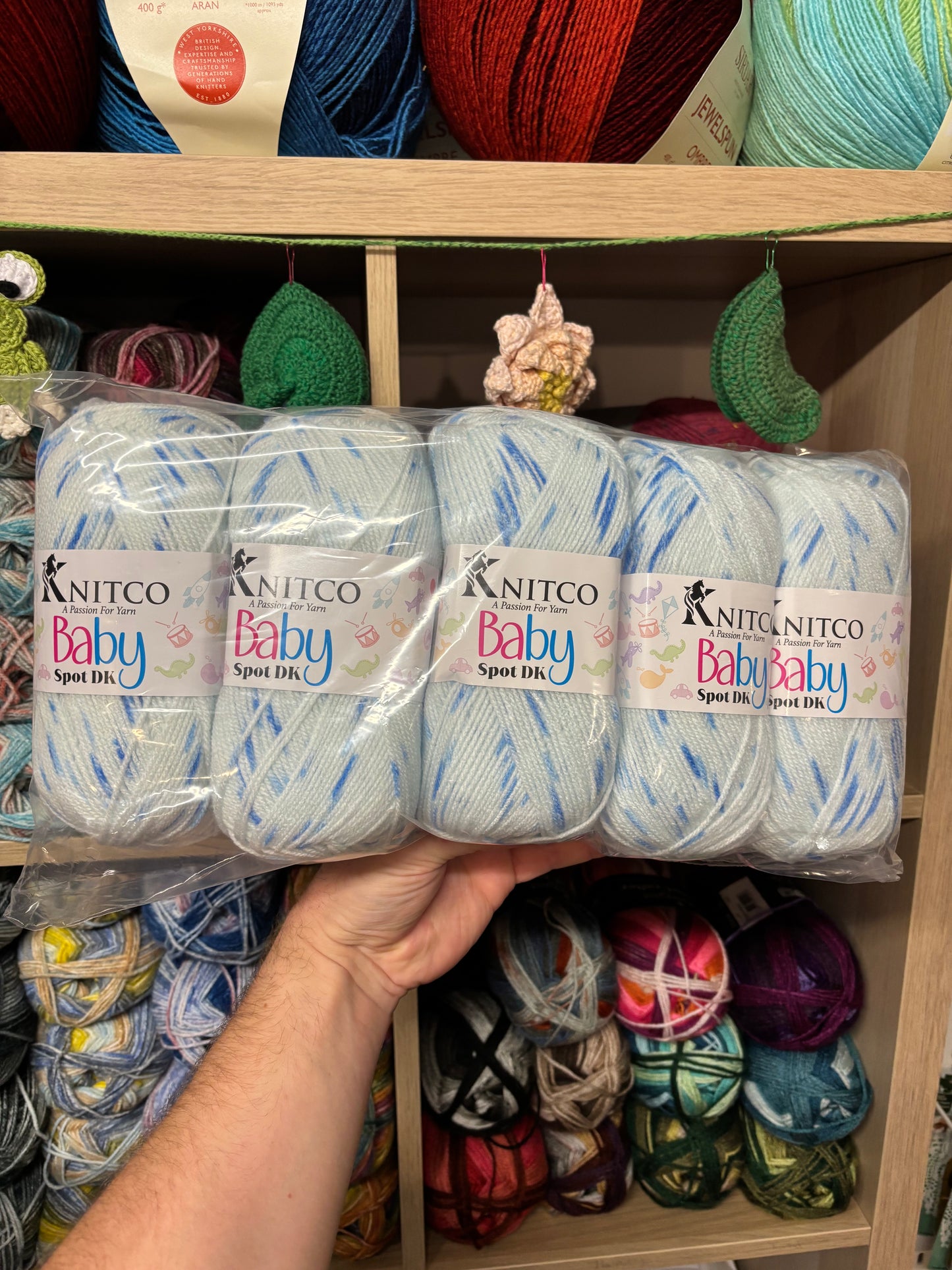 Knitco Baby Spot DK 5 x 100g balls