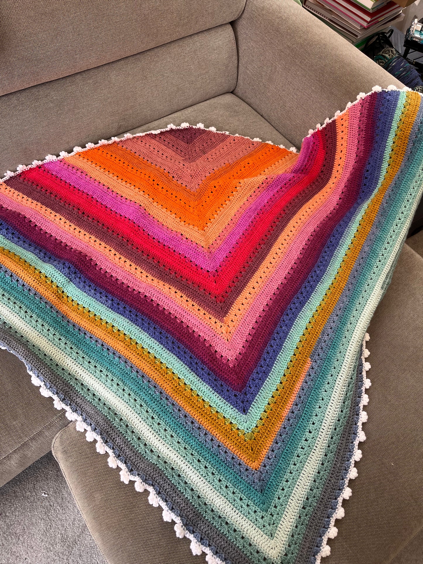 Marshmallow pie Shawl